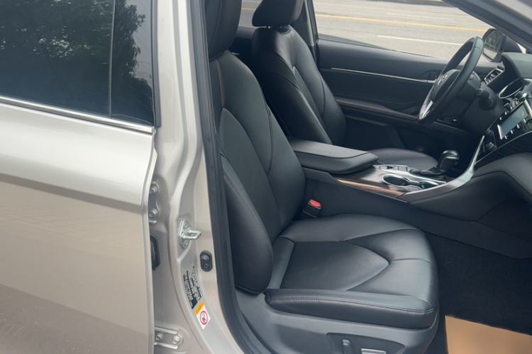 Used Toyota Camry 2018 2.0G Luxury Edition Right Front Seat