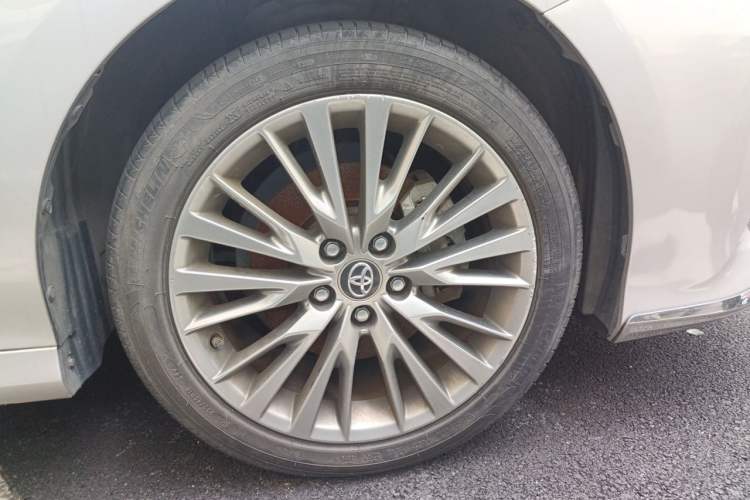 Used Toyota Camry 2018 Dual-Engine 2.5 HG Luxury Edition Right Front Wheel Hub
