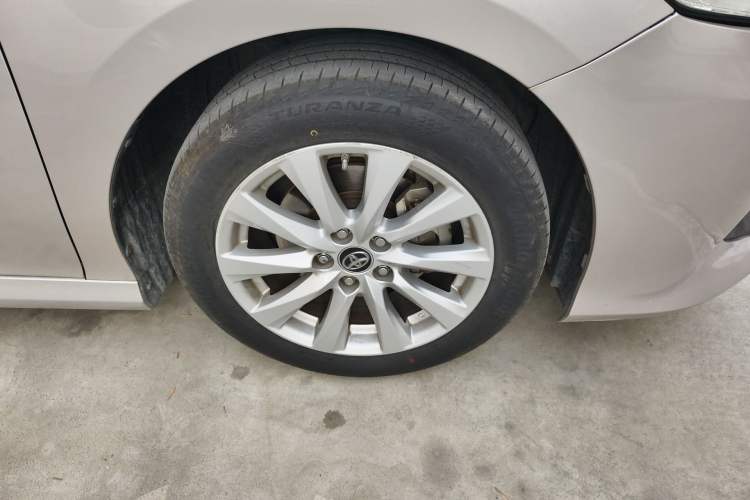 Used Toyota Camry 2018 2.0G Luxury Edition Right Front Wheel Hub