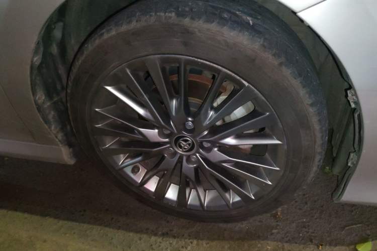 Used Toyota Camry 2018 Dual-Engine 2.5 HG Luxury Edition Right Front Wheel Hub