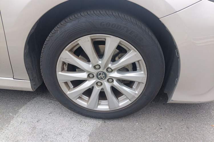 Used Toyota Camry 2018 2.0G Luxury Edition Right Front Wheel Hub