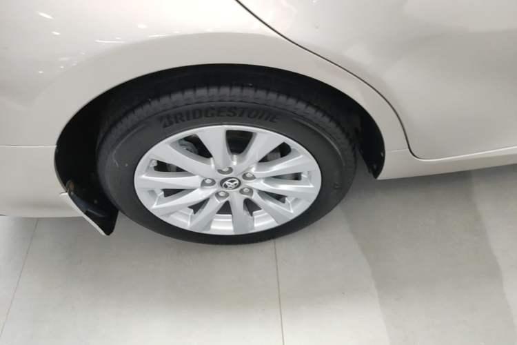 Used Toyota Camry 2018 2.0G Luxury Edition Right Rear Wheel Hub