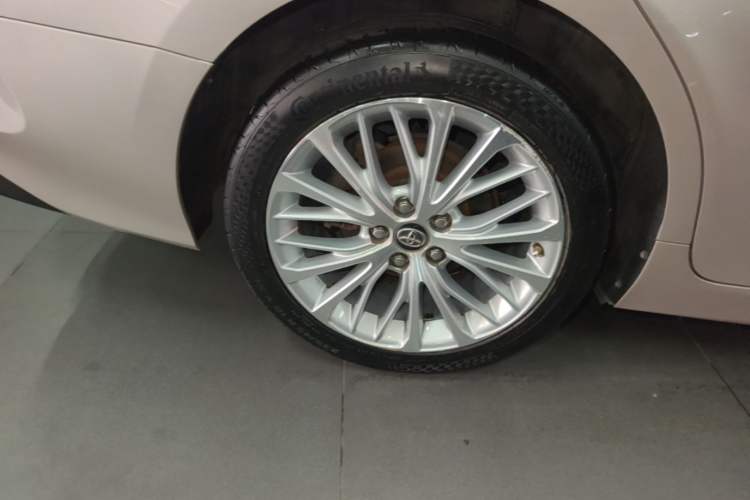 Used Toyota Camry 2018 2.5G Luxury Edition Right Rear Wheel Hub