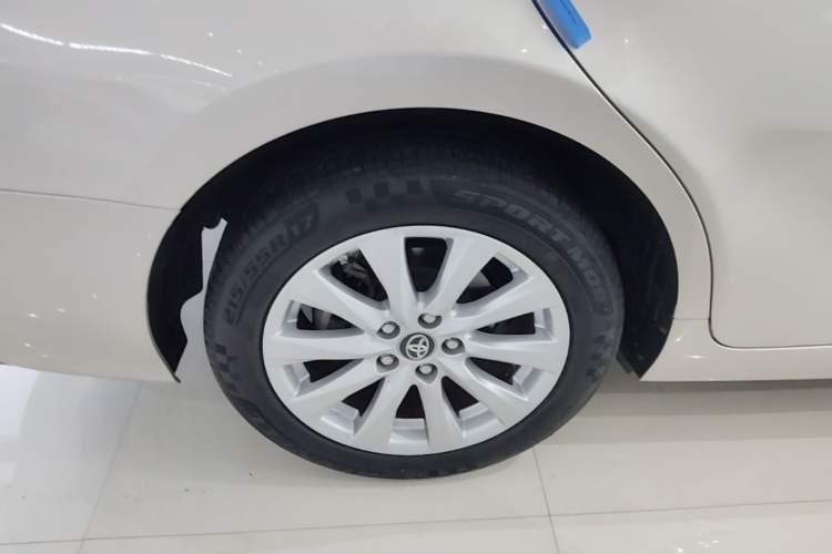 Used Toyota Camry 2018 2.0G Luxury Edition Right Rear Wheel Hub