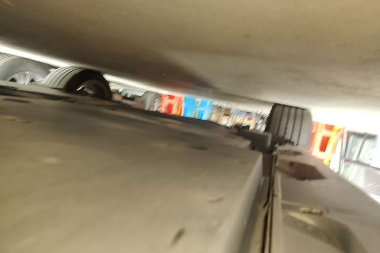 Used Toyota Camry 2018 Dual-Engine 2.5 HG Luxury Edition Right Side Sill