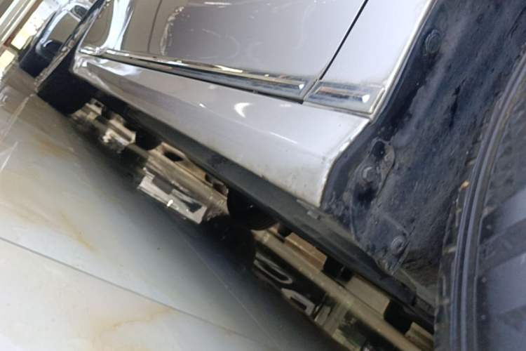 Used Toyota Camry 2018 2.5G Luxury Edition Right Side Sill