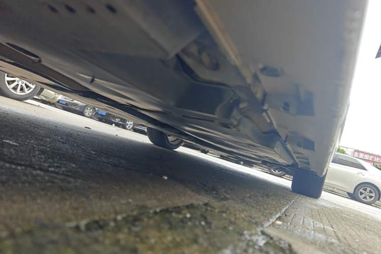 Used Toyota Camry 2018 2.5G Luxury Edition Right Side Sill