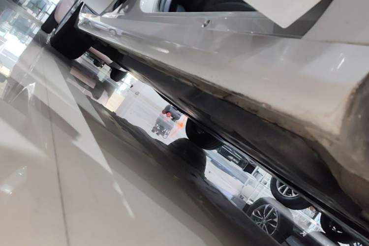 Used Toyota Camry 2018 2.0G Luxury Edition Right Side Sill