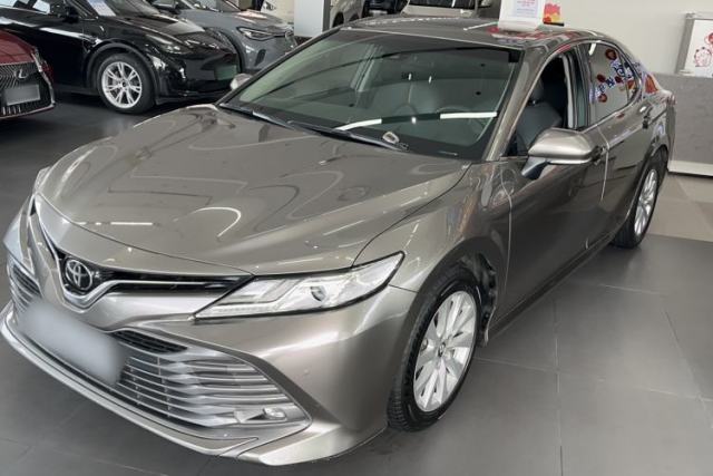 Used Toyota Camry 2018 2.0G Luxury Edition
