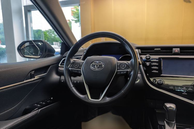 Used Toyota Camry 2018 2.5S Fēngshàng Edition Steering Wheel