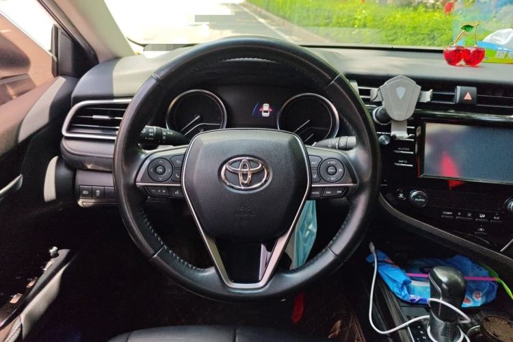 Used Toyota Camry 2018 2.0G Luxury Edition Steering Wheel