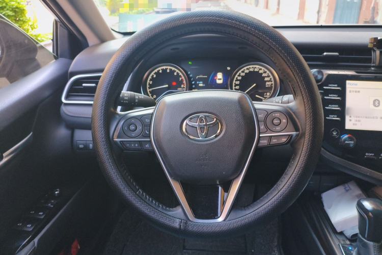Used Toyota Camry 2018 2.5G Luxury Edition Steering Wheel