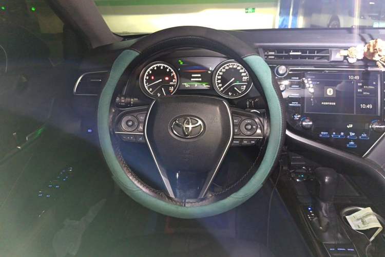 Used Toyota Camry 2018 2.5G Luxury Edition Steering Wheel