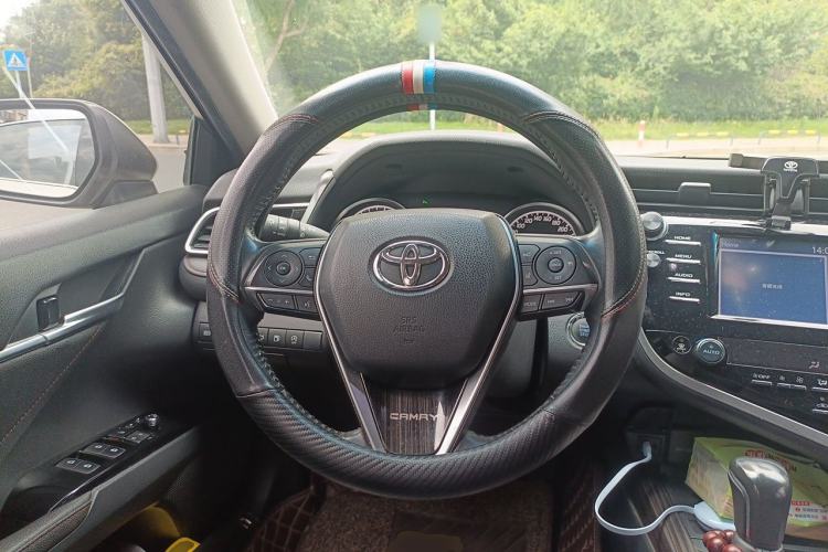 Used Toyota Camry 2018 2.0G Luxury Edition Steering Wheel