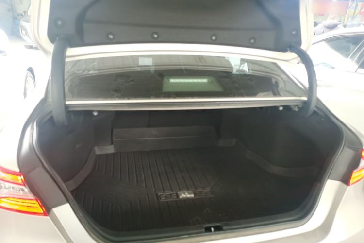 Used Toyota Camry 2018 2.5G Luxury Edition Trunk