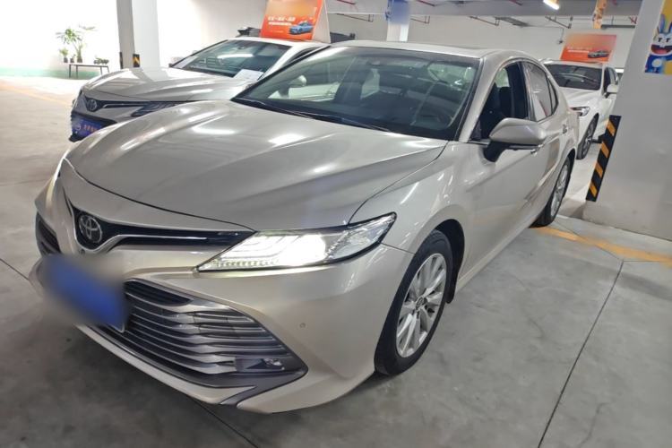 Used Toyota Camry 2018 2.0G Luxury Edition Guazi used car, China used car export, Used car for sale, Used  cars, Cheapest cars for sale