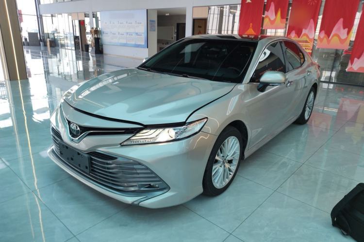Used Toyota Camry 2018 2.5G Luxury Edition Guazi used car, China used car export, Used car for sale, Used  cars, Cheapest cars for sale