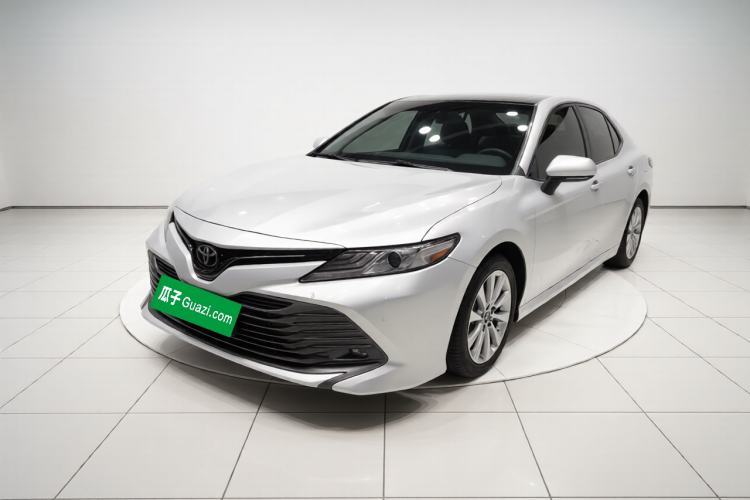 Used Toyota Camry 2018 2.0G Luxury Edition Guazi used car, China used car export, Used car for sale, Used  cars, Cheapest cars for sale