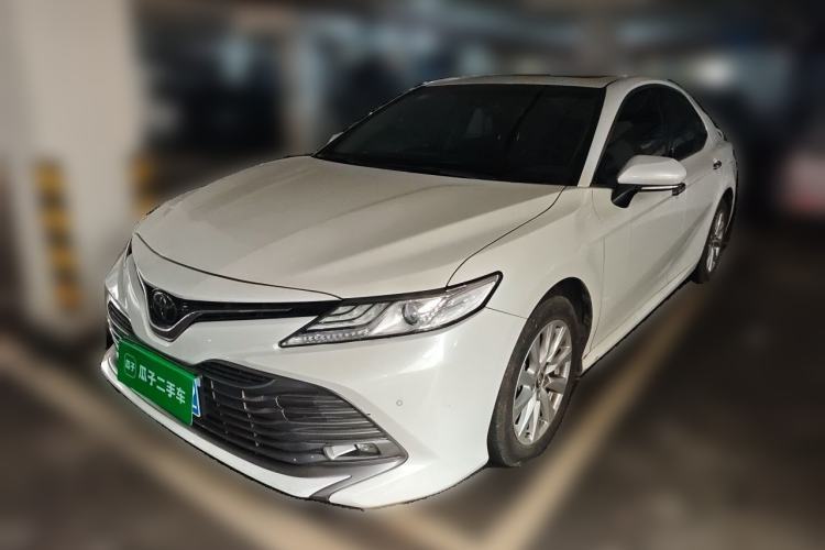 Used Toyota Camry 2018 2.0G Luxury Edition Guazi used car, China used car export, Used car for sale, Used  cars, Cheapest cars for sale