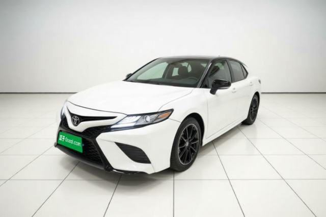 Toyota Camry 2018 2.5S Fēngshàng Edition usata