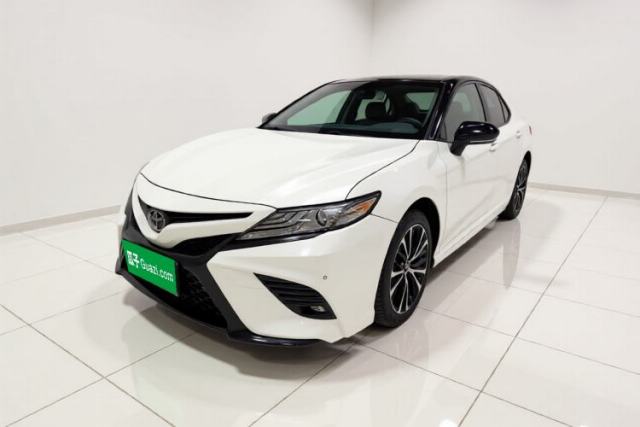 Ojetý Toyota Camry 2018 2.5S Fēngshàng Edition