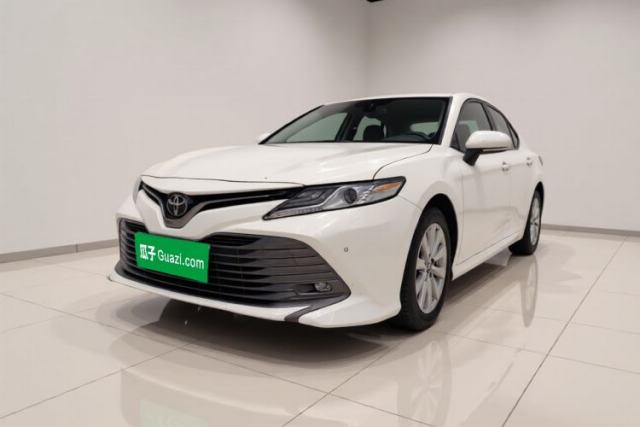 Ojetý Toyota Camry 2018 2.0G Luxury Edition