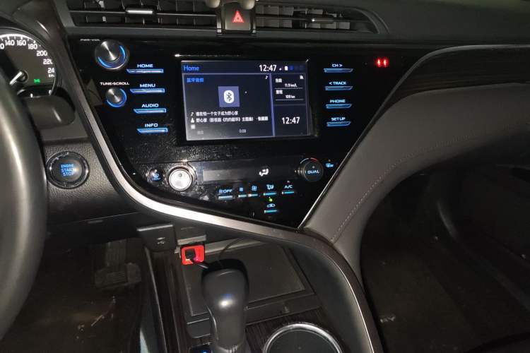 Used Toyota Camry 2018 2.0G Luxury Edition Audio And AC Panel