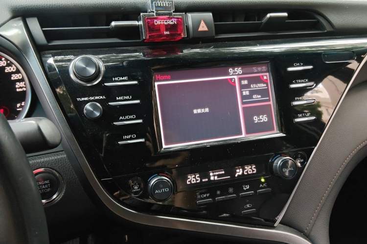 Used Toyota Camry 2018 2.0S FENGSHANG Edition Audio And AC Panel