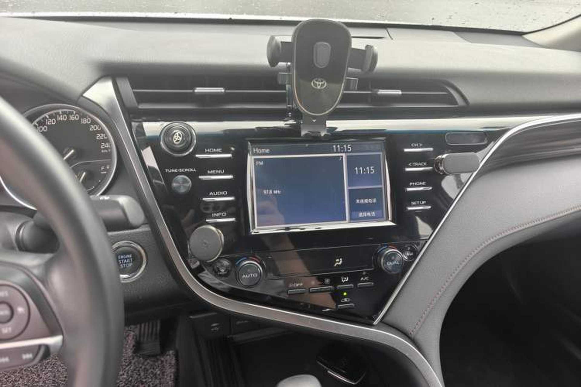 Used Toyota Camry 2018 2.0G Luxury Edition Audio And AC Panel