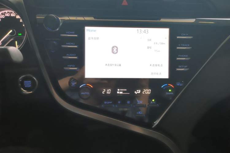 Used Toyota Camry 2018 2.5G Luxury Edition Audio And AC Panel