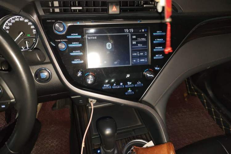 Used Toyota Camry 2018 2.5G Luxury Edition Audio And AC Panel