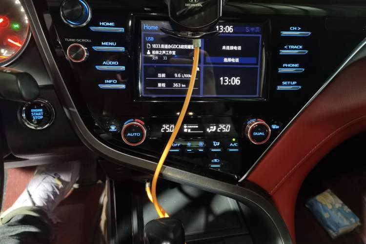 Used Toyota Camry 2018 2.5S Fēngshàng Edition Audio And AC Panel