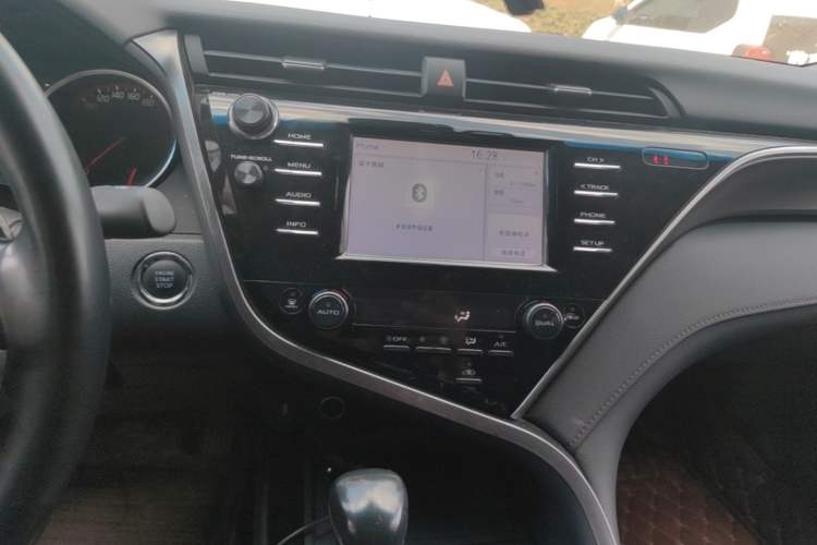 Used Toyota Camry 2018 2.0S FENGSHANG Edition Audio And AC Panel