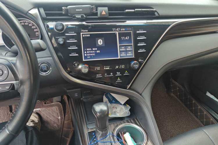 Used Toyota Camry 2018 2.5G Luxury Edition Audio And AC Panel