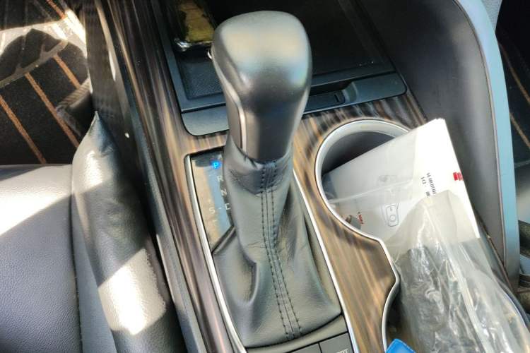 Used Toyota Camry 2018 2.5G Luxury Edition Audio And AC Panel