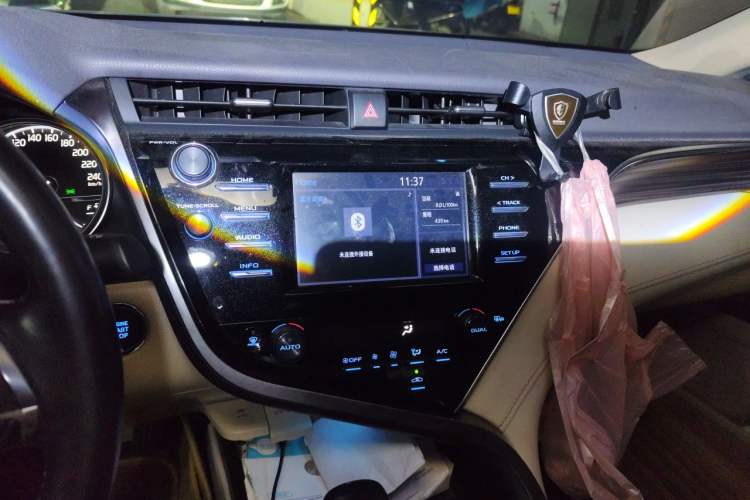 Used Toyota Camry 2018 2.0G Luxury Edition Audio And AC Panel