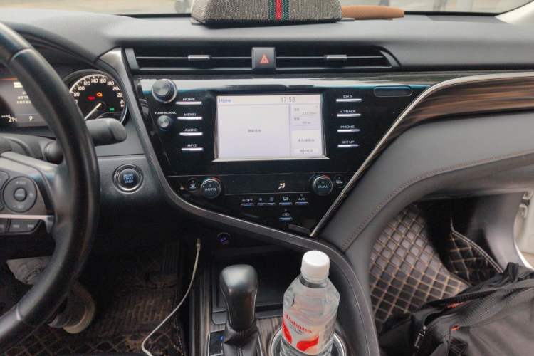 Used Toyota Camry 2018 2.0G Luxury Edition Audio And AC Panel
