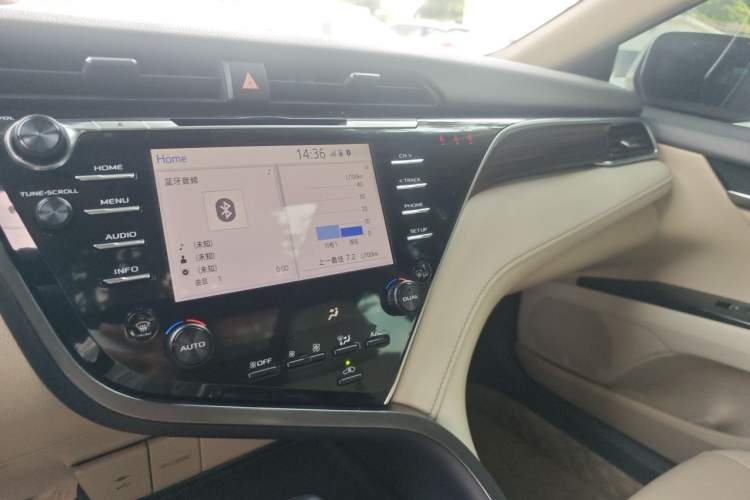 Used Toyota Camry 2018 2.5G Luxury Edition Audio And AC Panel