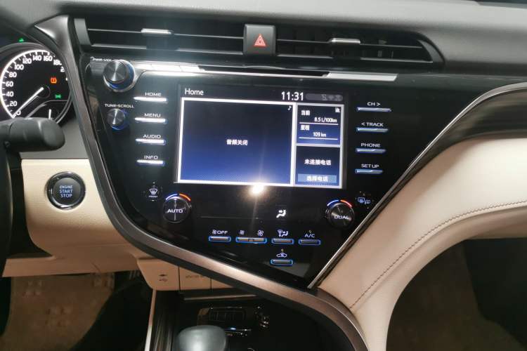 Used Toyota Camry 2018 2.5G Luxury Edition Audio And AC Panel