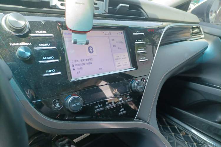 Used Toyota Camry 2018 2.0G Luxury Edition Audio And AC Panel