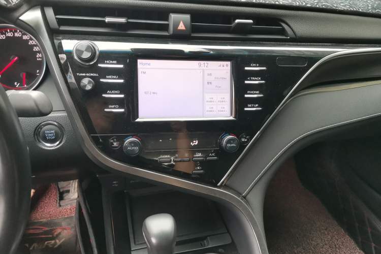 Used Toyota Camry 2018 2.5S Fēngshàng Edition Audio And AC Panel