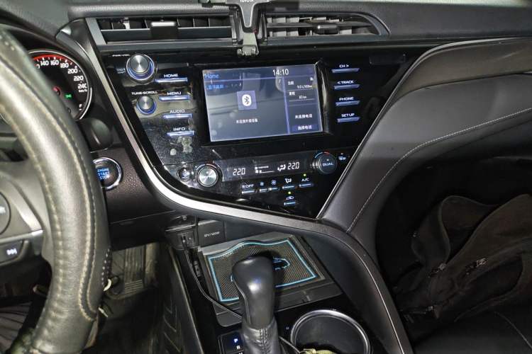 Used Toyota Camry 2018 2.5S Fēngshàng Edition Audio And AC Panel