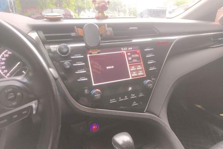 Used Toyota Camry 2018 2.5G Luxury Edition Audio And AC Panel