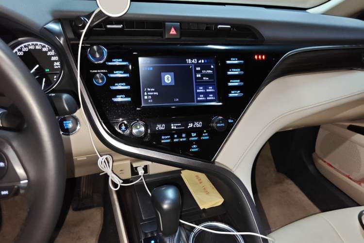 Used Toyota Camry 2018 2.0G Luxury Edition Audio And AC Panel