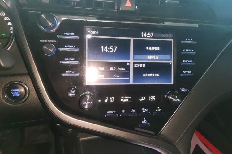 Used Toyota Camry 2018 2.5G Luxury Edition Audio And AC Panel