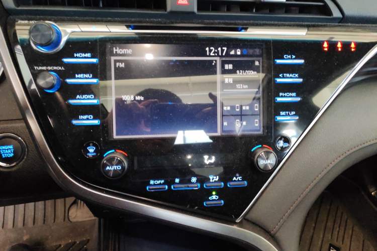 Used Toyota Camry 2018 2.5G Luxury Edition Audio And AC Panel