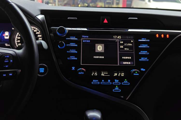 Used Toyota Camry 2018 2.5G Luxury Edition Audio And AC Panel