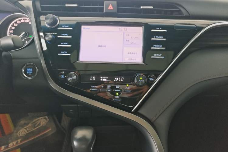 Used Toyota Camry 2018 2.0G Luxury Edition Audio And AC Panel