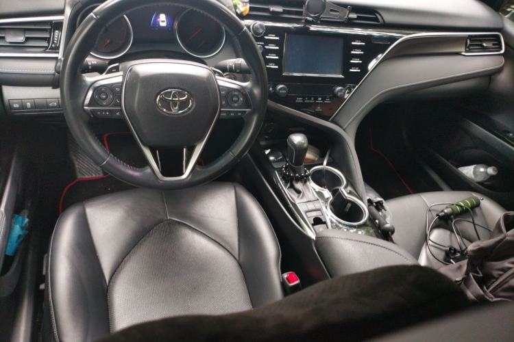 Used Toyota Camry 2018 2.5S Fēngshàng Edition Center Console