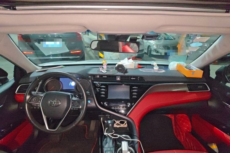 Used Toyota Camry 2018 2.5S Fēngshàng Edition Center Console